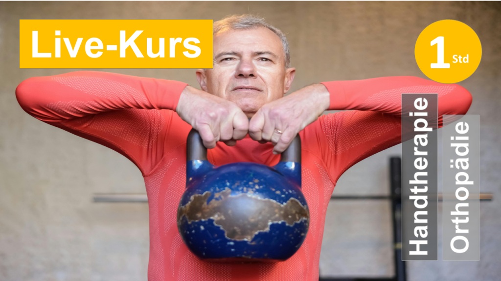 Sie sehen einen älteren Mann mit beiden Händen ein Gewicht in Vorhalte vor dem Gesicht heben, als Symbol zum Webseminar zur Wirkung und Anwendung von Krafttraining in der Handtherapie + Orthopädie für Ergotherapie + Physiotherapie in Klinik + Praxis